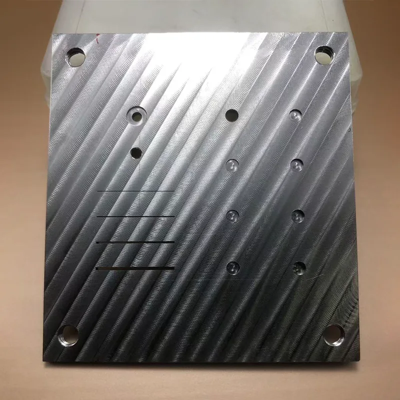 ส่วนประกอบการตัดเฉือนโลหะที่มีร่องไมโครที่มีความแม่นยำ