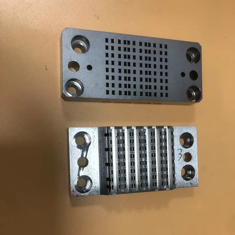 ชิ้นส่วนลีดเฟรมสารกึ่งตัวนำ